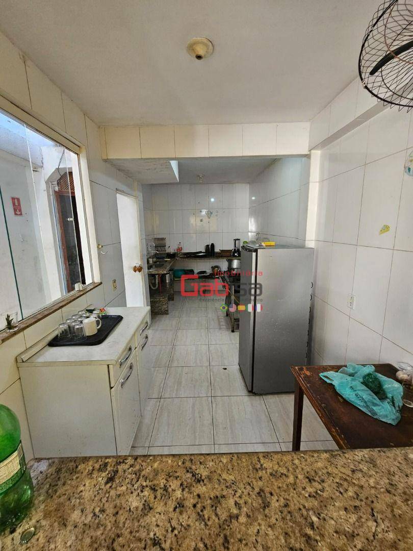 Pousada-Chalé para alugar com 13 quartos, 360m² - Foto 7