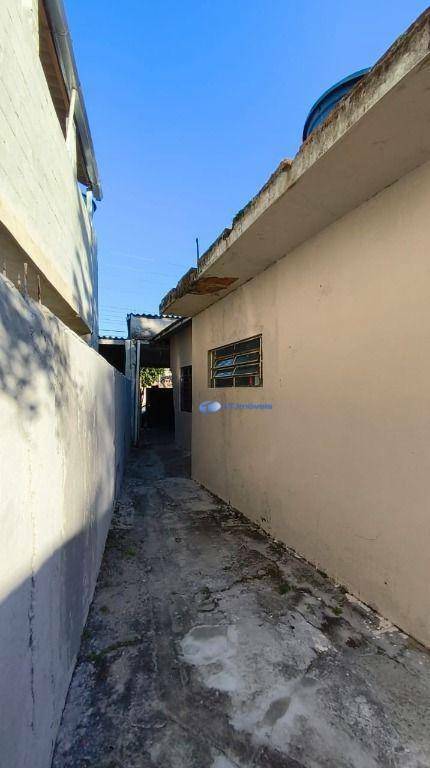 Casa para alugar com 3 quartos, 175m² - Foto 5