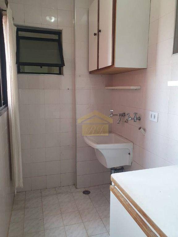 Apartamento à venda com 2 quartos, 65m² - Foto 10