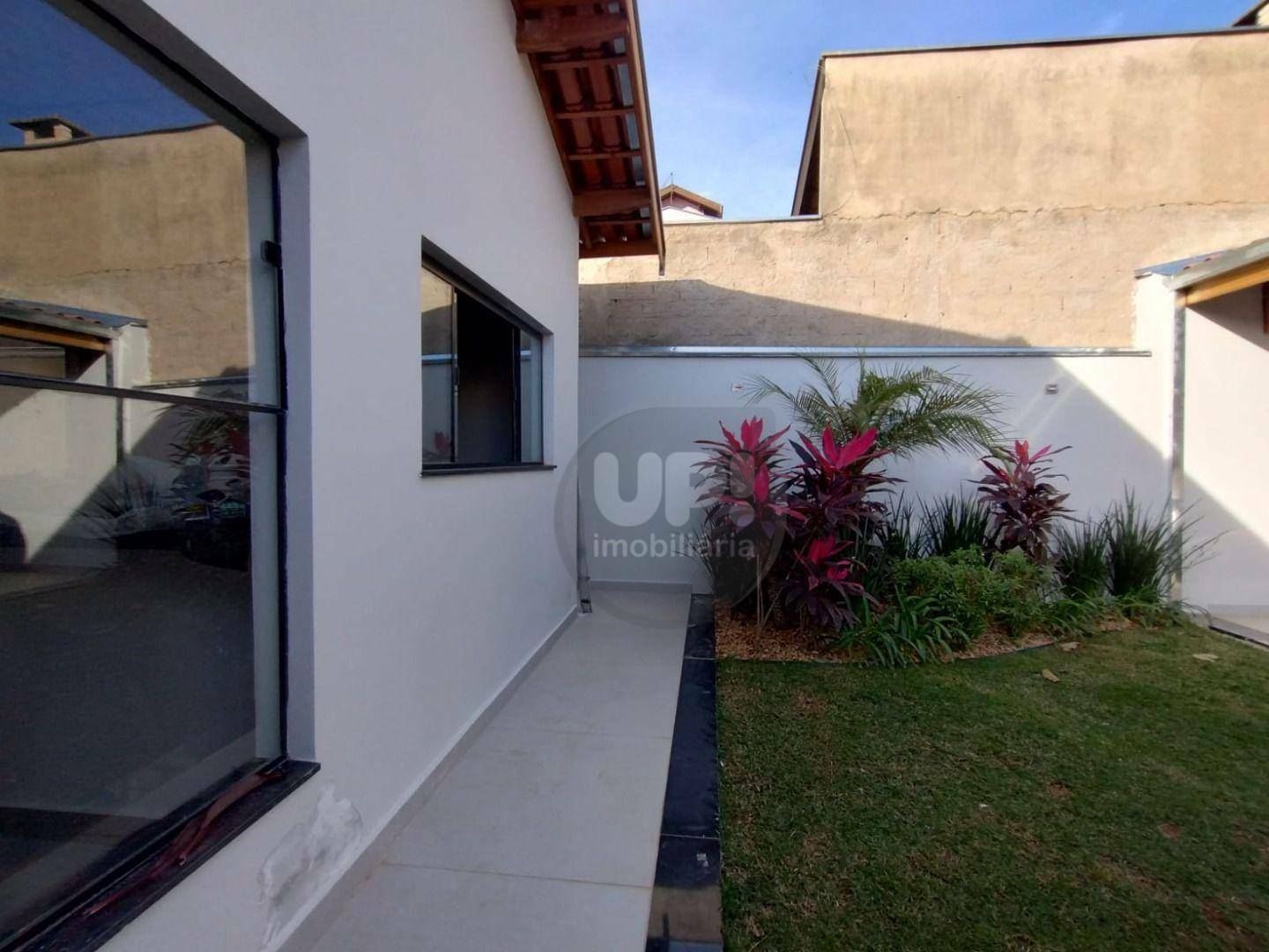 Casa à venda com 2 quartos, 110m² - Foto 5