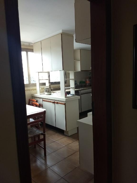 Apartamento à venda com 3 quartos, 167m² - Foto 46