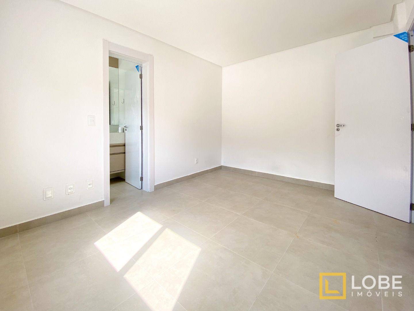 Apartamento à venda com 3 quartos, 170m² - Foto 10