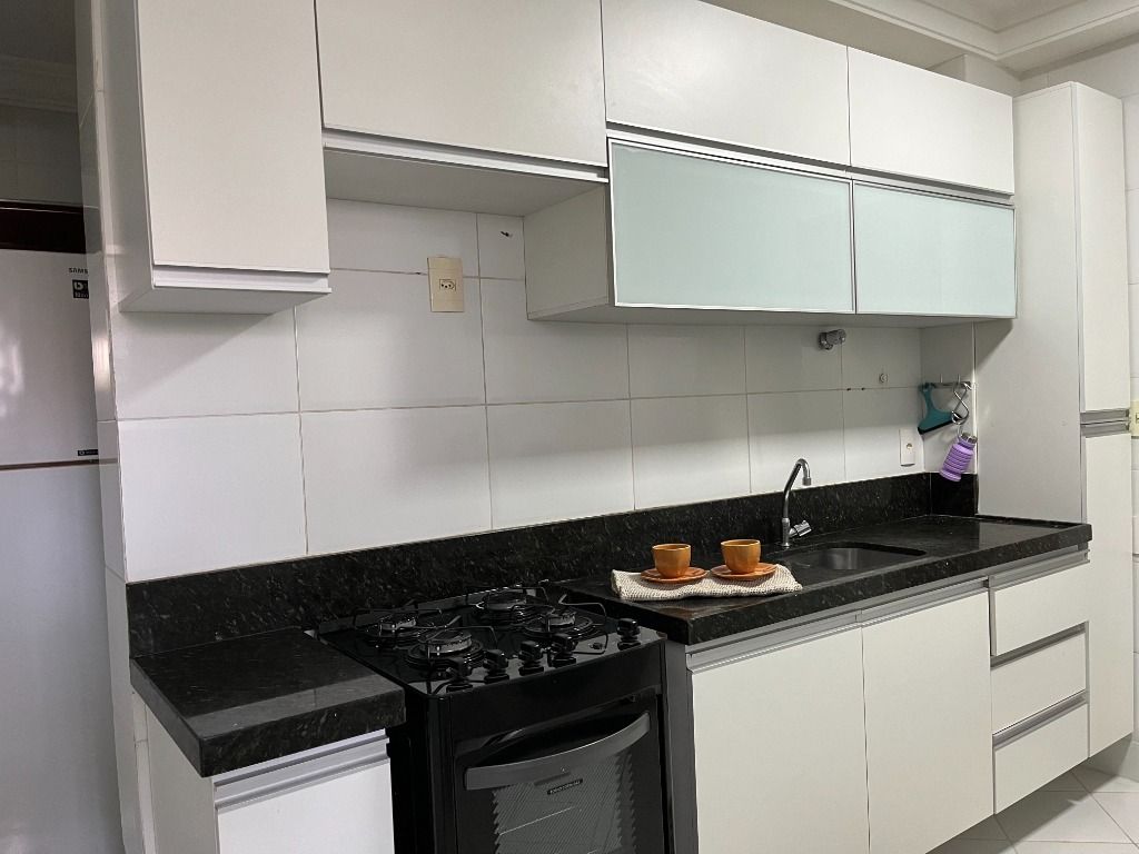 Apartamento à venda com 3 quartos, 115m² - Foto 11