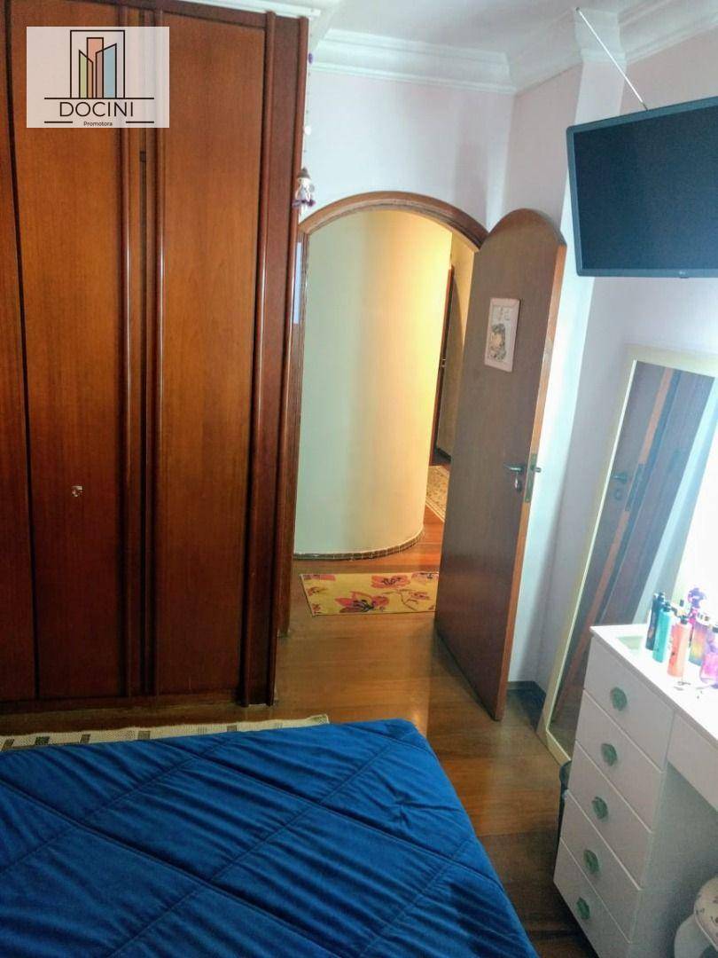 Apartamento à venda com 4 quartos, 138m² - Foto 7