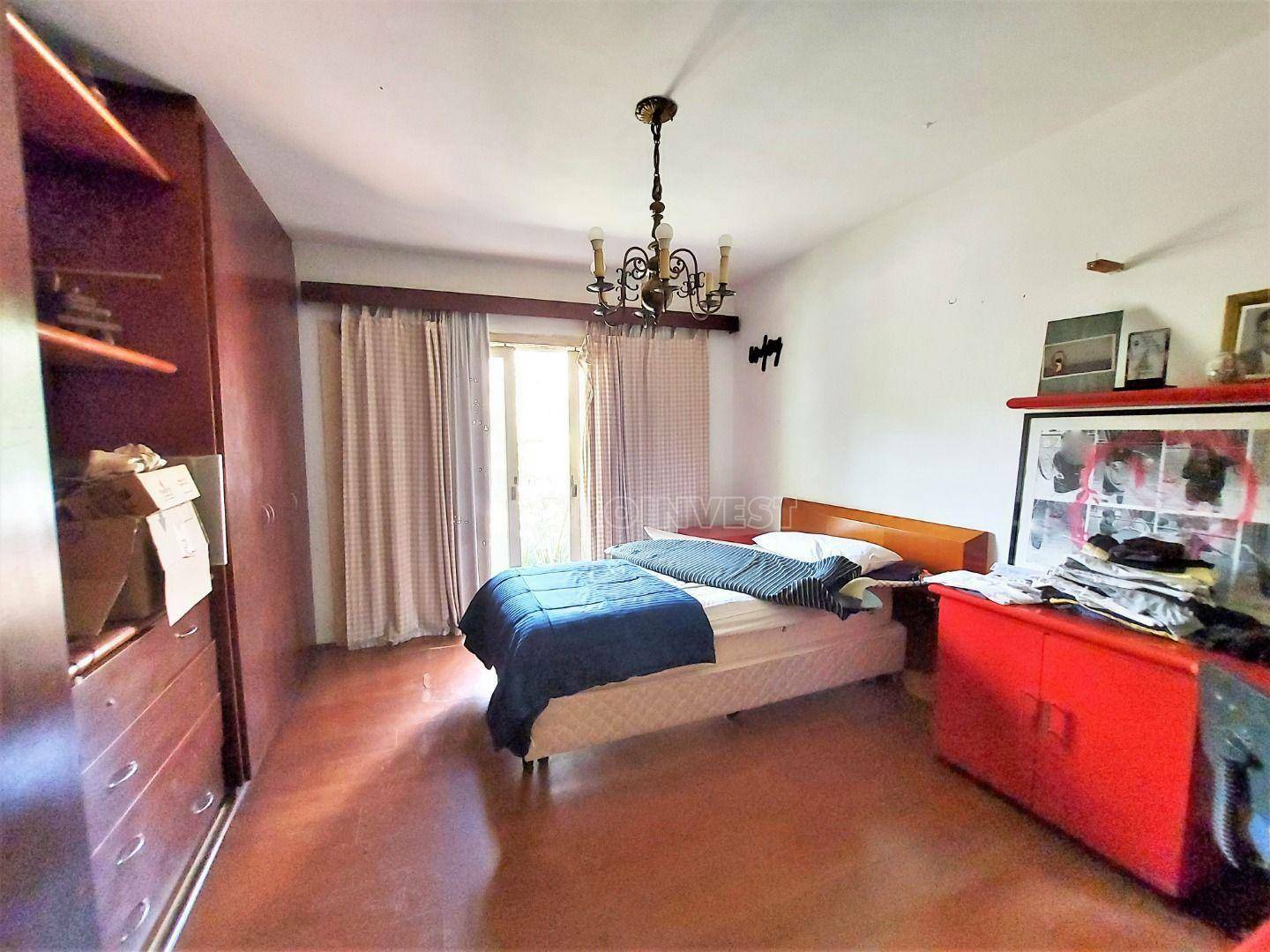 Casa à venda com 4 quartos, 382m² - Foto 13