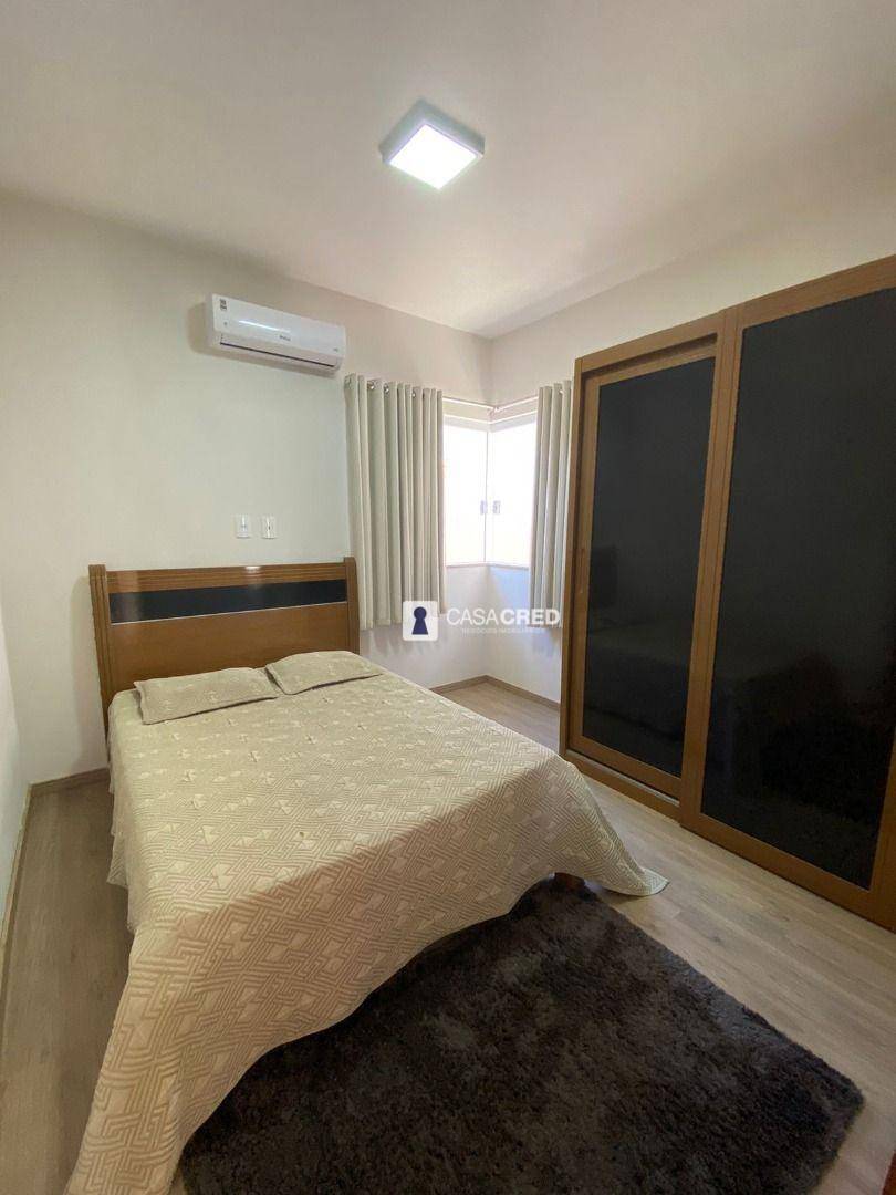 Casa à venda com 3 quartos, 95m² - Foto 5