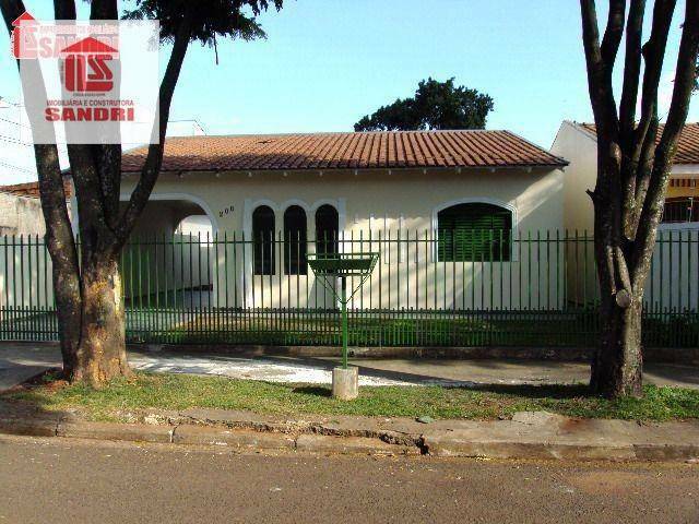 Casa, 3 quartos, 242 m² - Foto 1