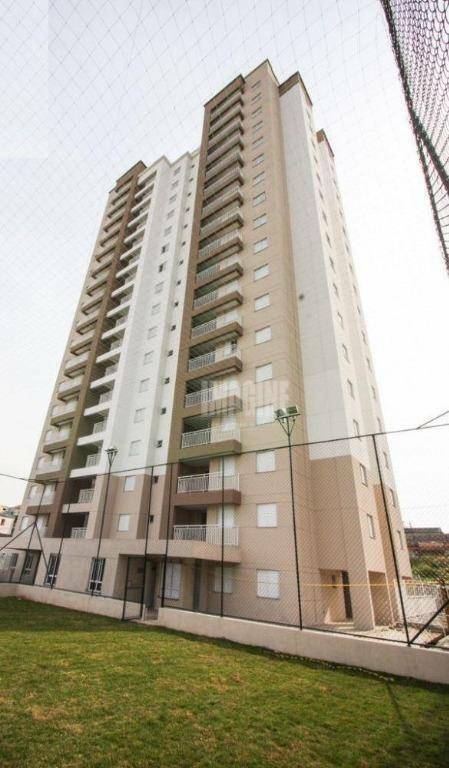 Apartamento à venda com 3 quartos, 74m² - Foto 2