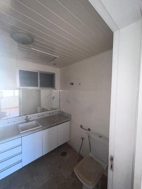 Apartamento à venda com 3 quartos, 120m² - Foto 15