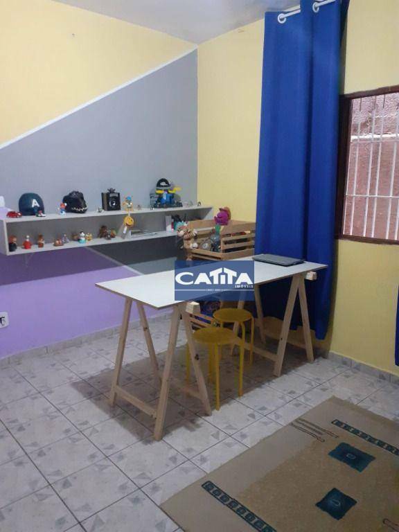 Sobrado à venda e aluguel com 3 quartos, 120m² - Foto 2