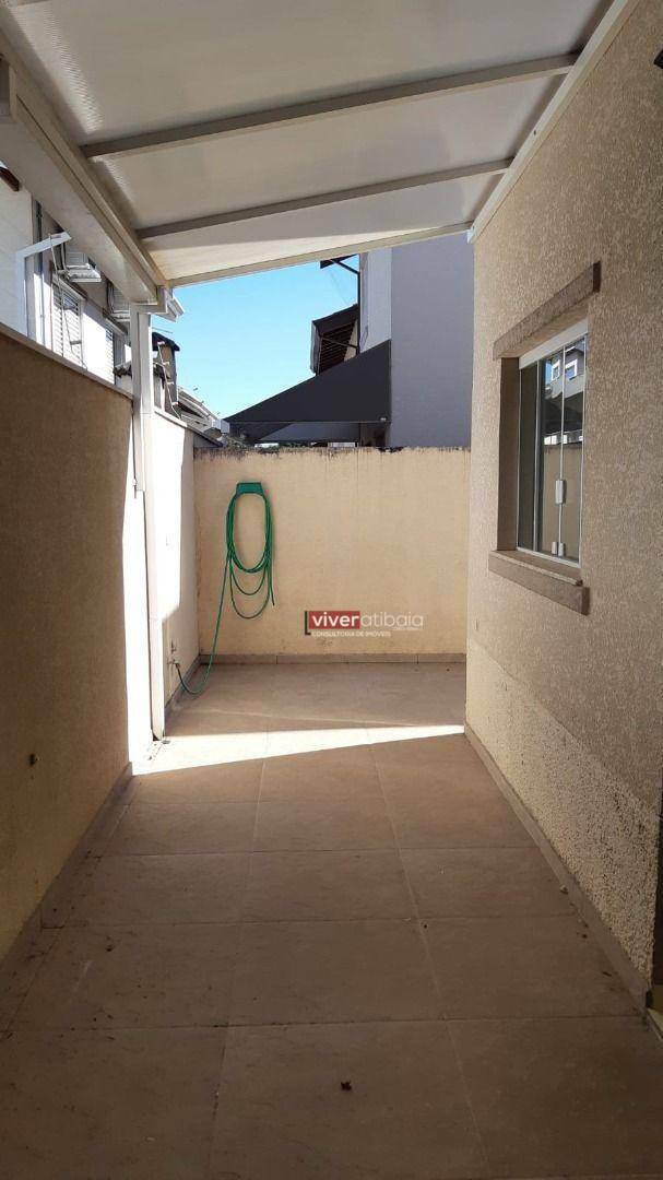 Casa à venda com 2 quartos, 101m² - Foto 2