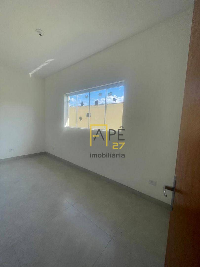 Casa à venda com 2 quartos, 80m² - Foto 13