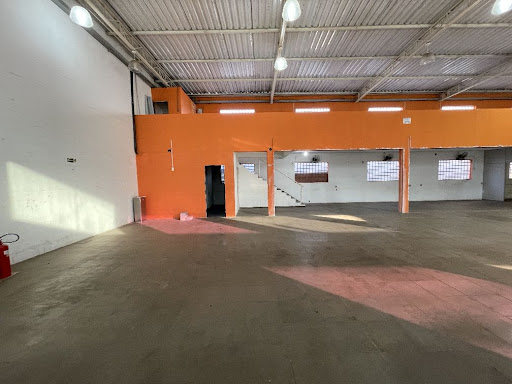 Depósito-Galpão-Armazém à venda e aluguel, 572m² - Foto 14