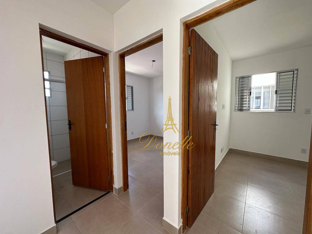 Casa à venda com 2 quartos, 55m² - Foto 25