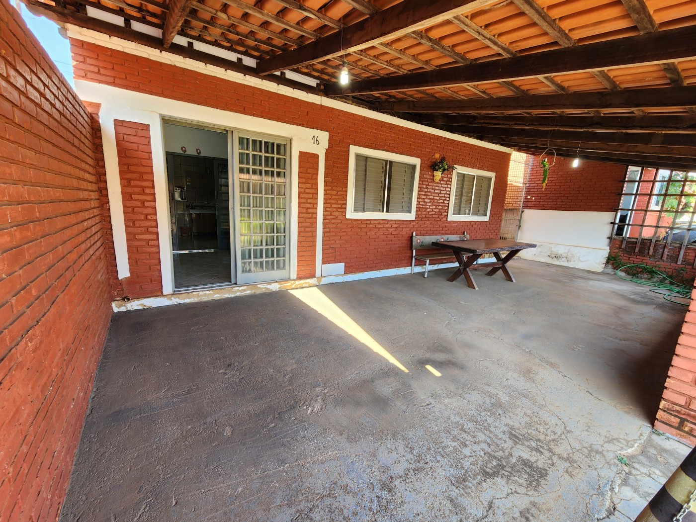 Casa para alugar com 3 quartos, 80m² - Foto 4