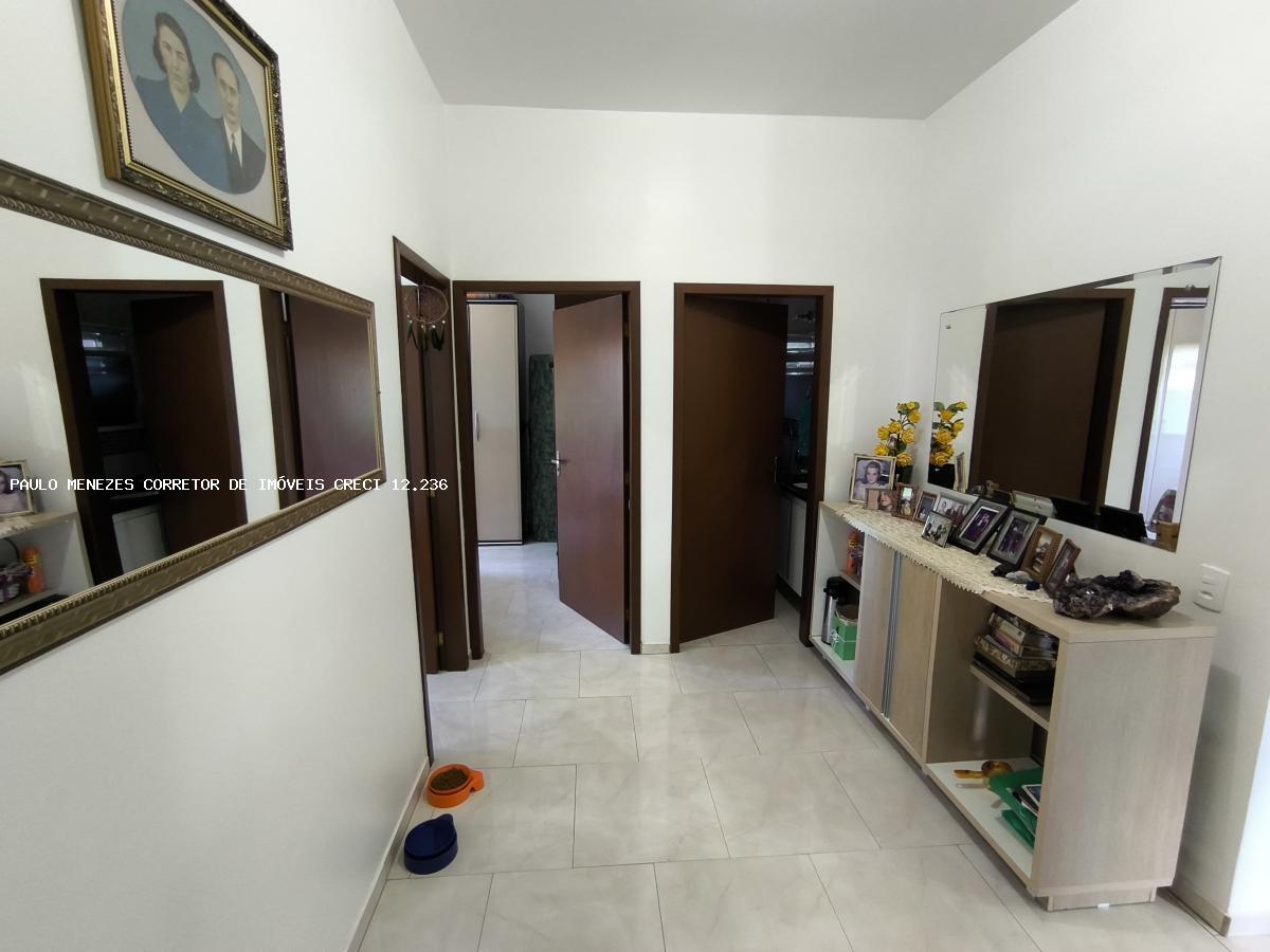 Casa à venda com 3 quartos, 630m² - Foto 30