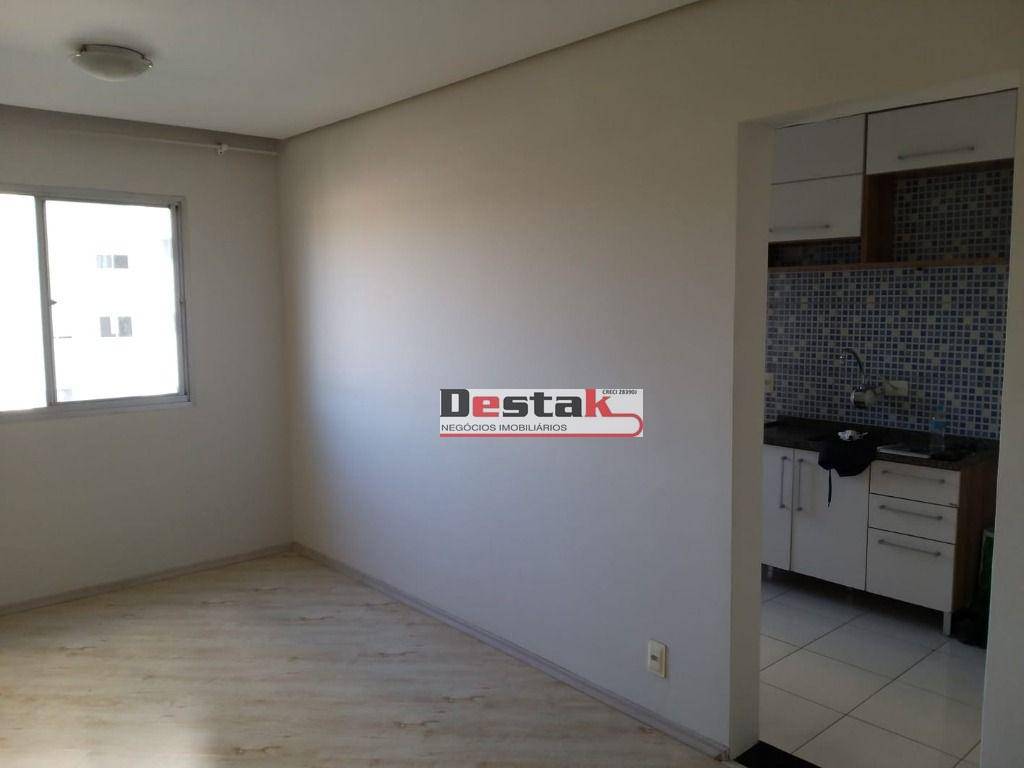 Apartamento à venda com 2 quartos, 50m² - Foto 2