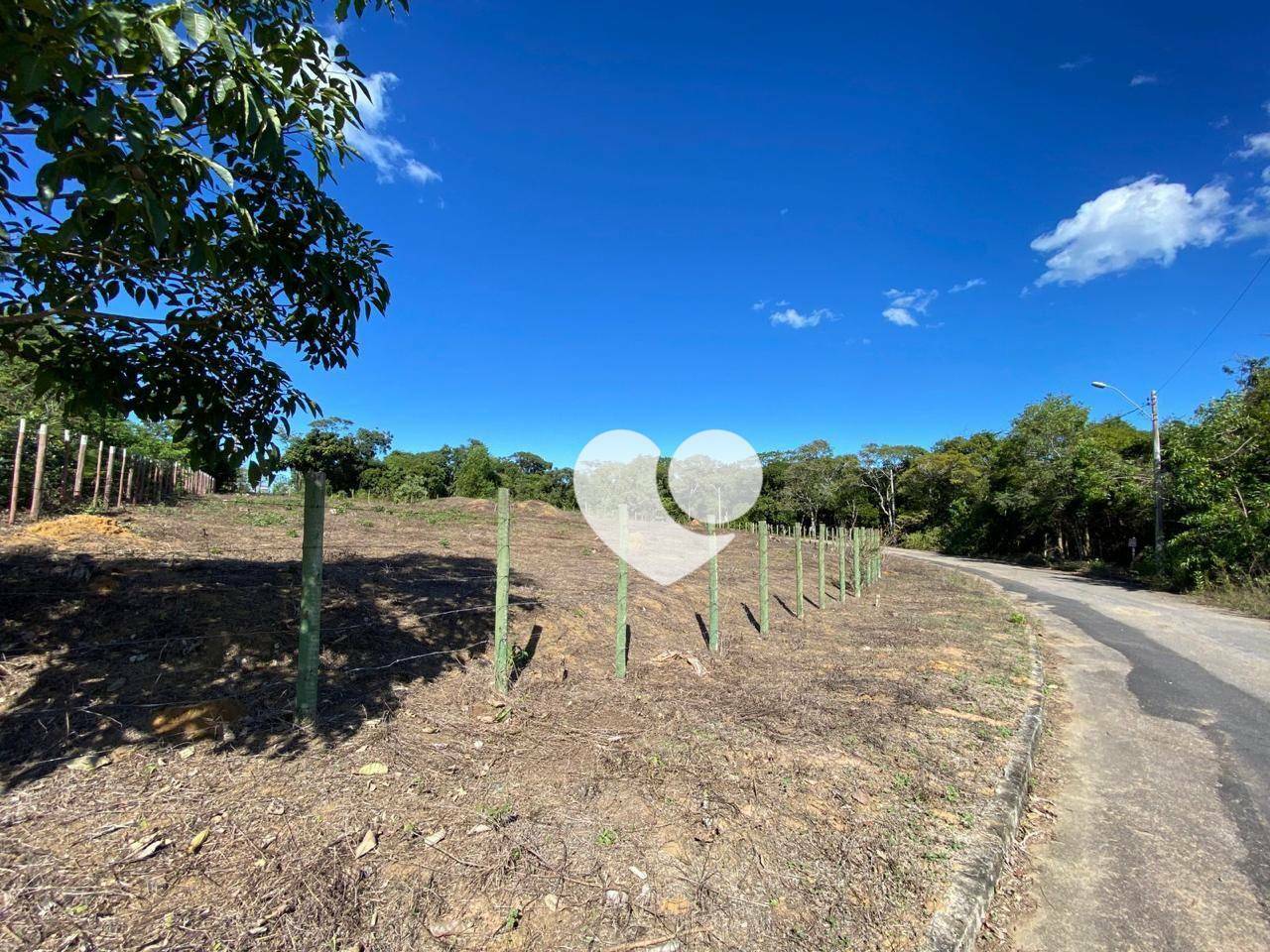 Terreno à venda, 2100M2 - Foto 2