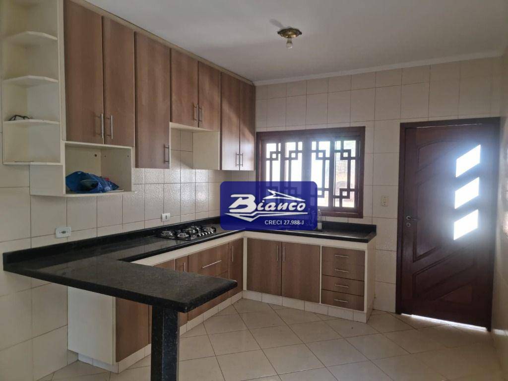 Sobrado à venda com 3 quartos, 185m² - Foto 42