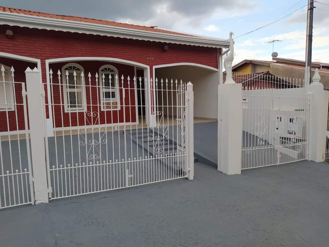 Casa à venda com 4 quartos, 300m² - Foto 14