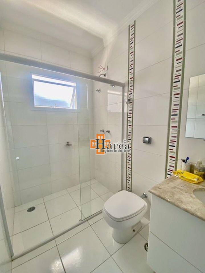 Sobrado à venda com 3 quartos, 257m² - Foto 14