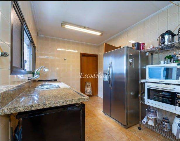 Apartamento à venda com 4 quartos, 217m² - Foto 23