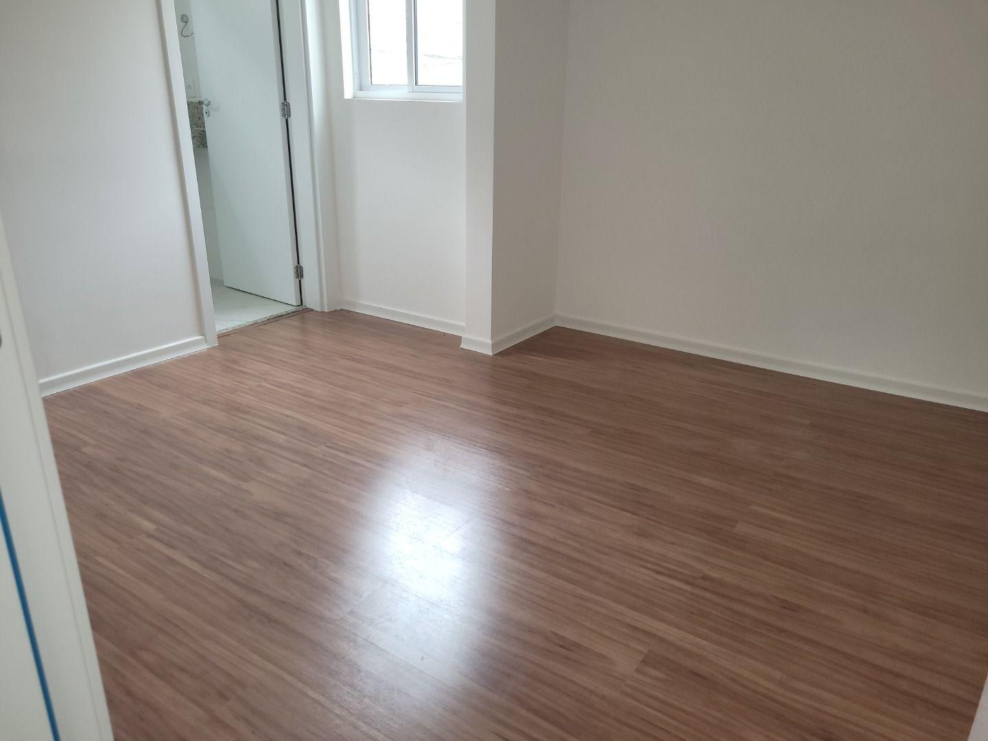 Apartamento à venda com 2 quartos, 70m² - Foto 7