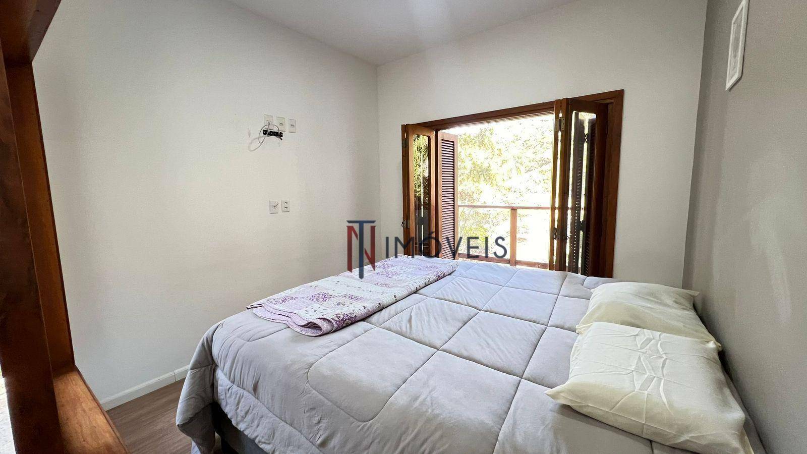 Casa à venda e aluguel com 3 quartos, 213m² - Foto 21