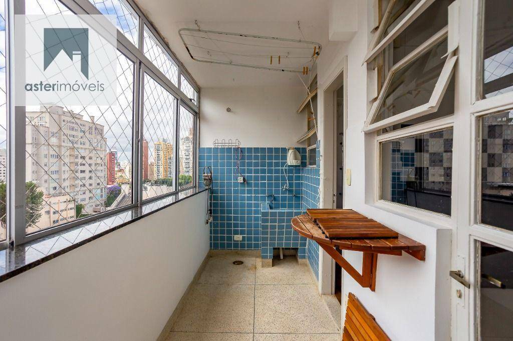 Apartamento para alugar com 3 quartos, 162m² - Foto 18