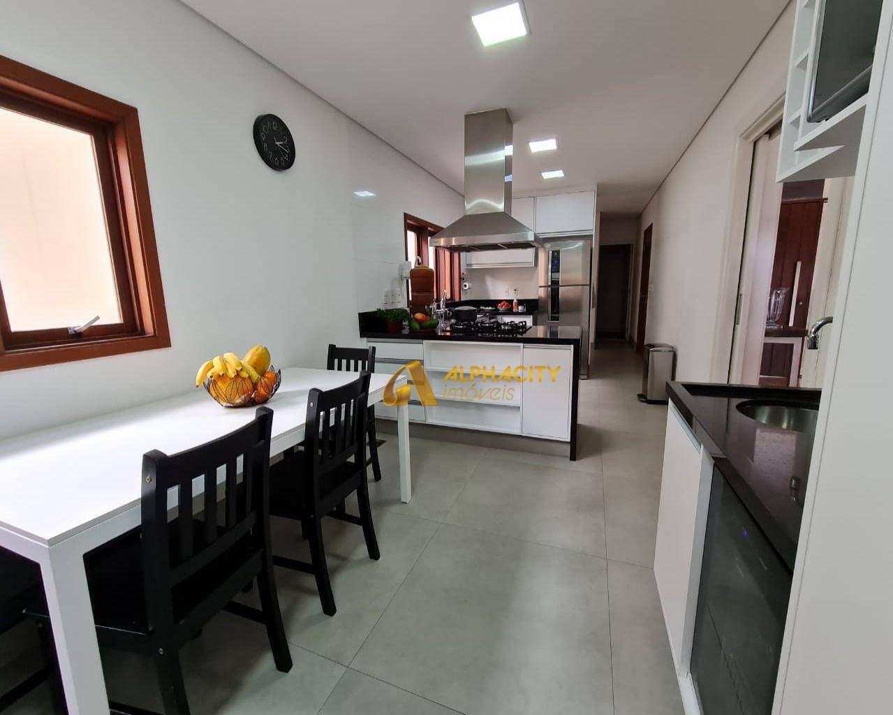 Casa de Condomínio à venda com 3 quartos, 300m² - Foto 51