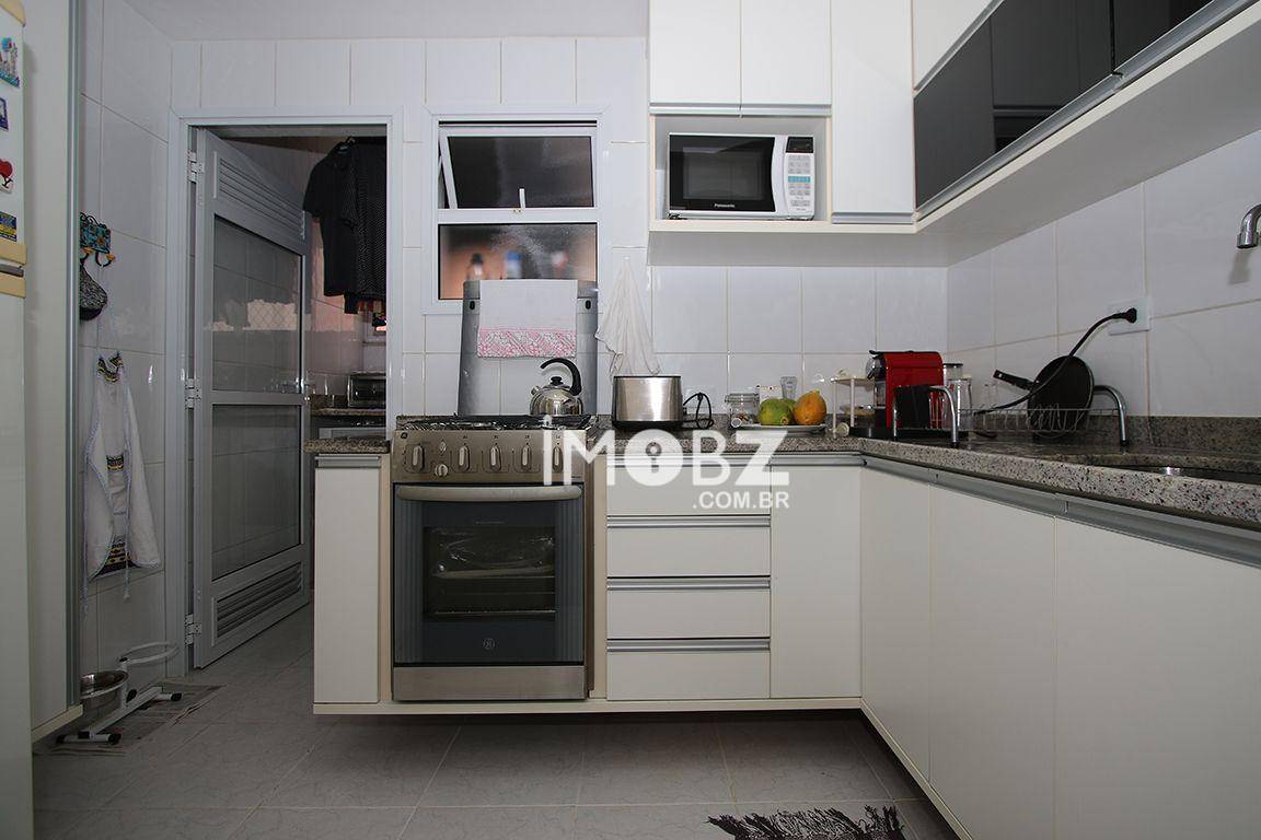 Apartamento à venda com 3 quartos, 85m² - Foto 19