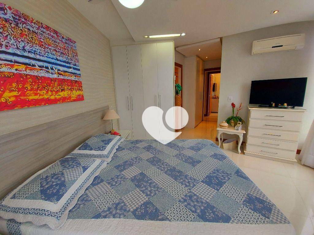 Apartamento à venda com 4 quartos, 211m² - Foto 39