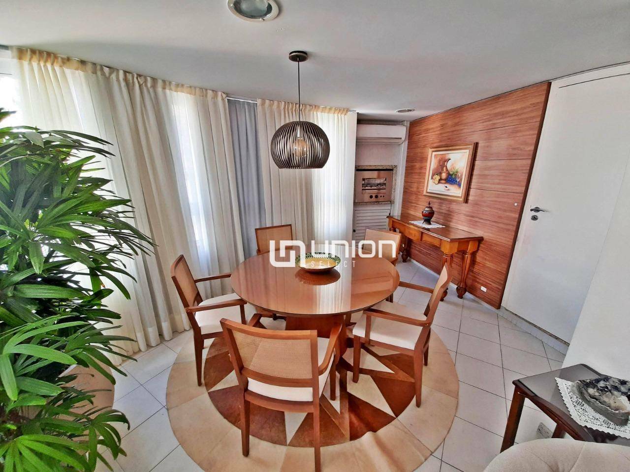 Apartamento para alugar com 3 quartos, 123m² - Foto 4