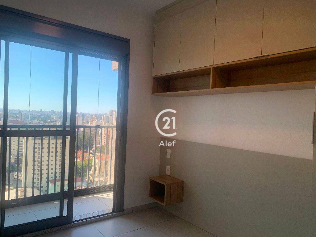 Apartamento à venda com 2 quartos, 70m² - Foto 4