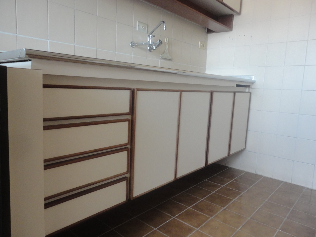 Apartamento à venda com 2 quartos, 72m² - Foto 10