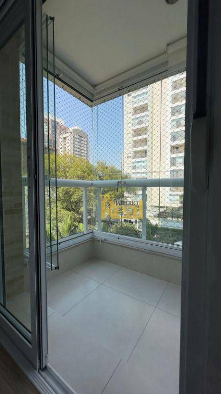 Apartamento à venda com 3 quartos, 144m² - Foto 17