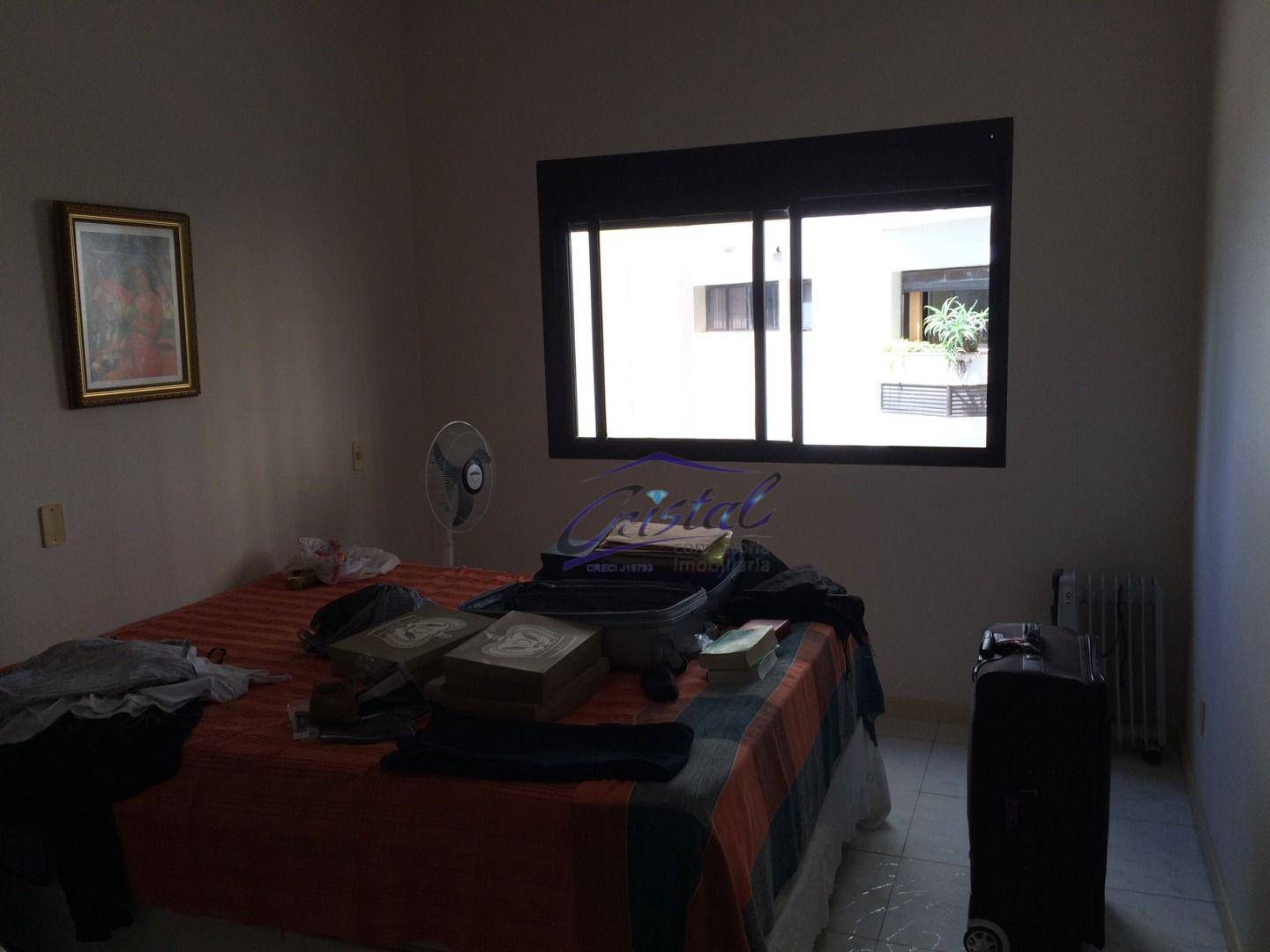 Apartamento à venda com 4 quartos, 251m² - Foto 7