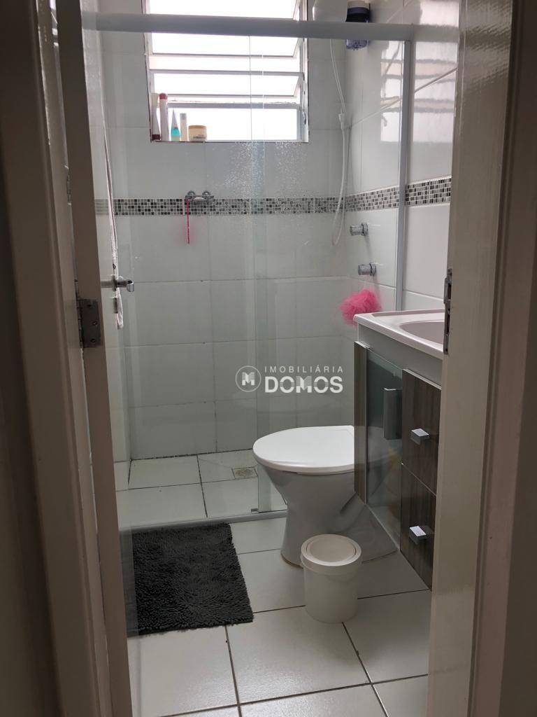 Apartamento à venda com 2 quartos, 45m² - Foto 2