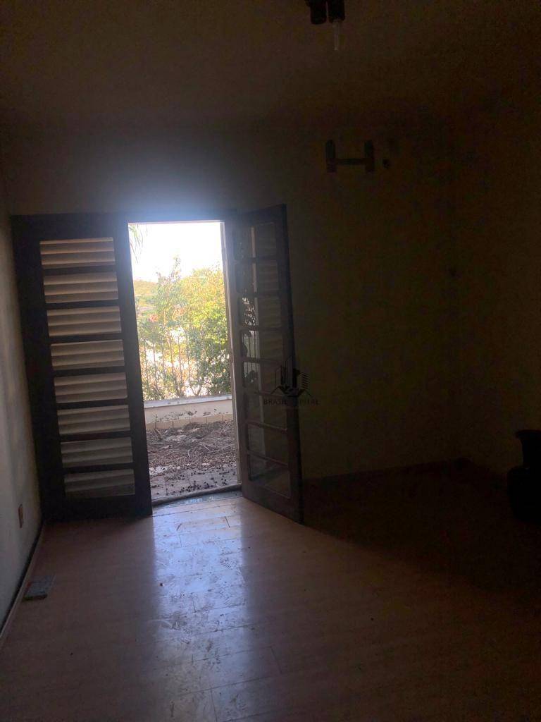 Sobrado à venda com 4 quartos, 380m² - Foto 11