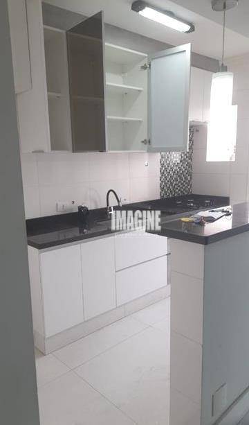 Apartamento à venda com 2 quartos, 49m² - Foto 9