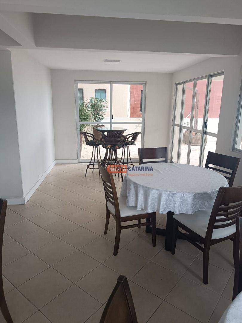 Apartamento à venda com 2 quartos, 81m² - Foto 23