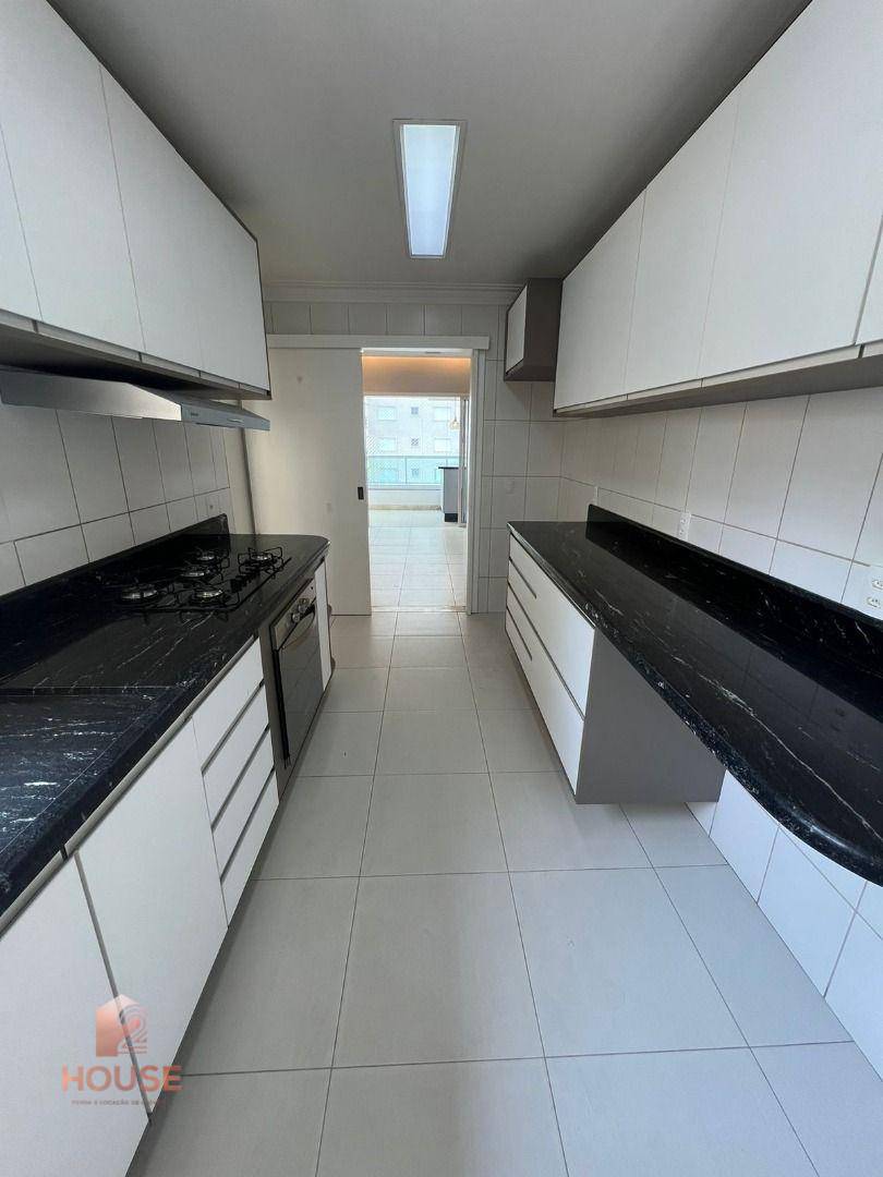 Apartamento à venda com 3 quartos, 110m² - Foto 10