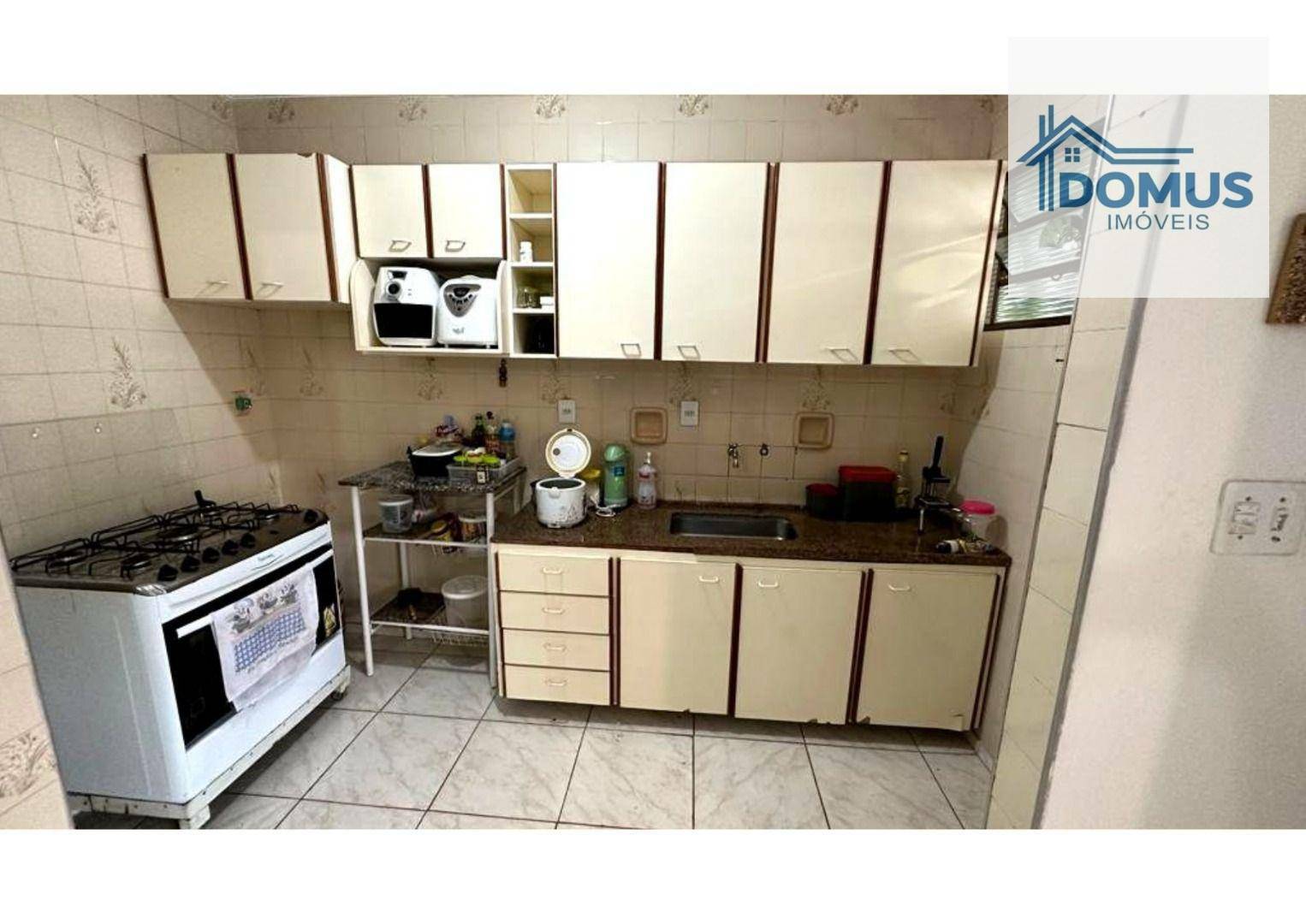 Casa à venda com 5 quartos, 300m² - Foto 25