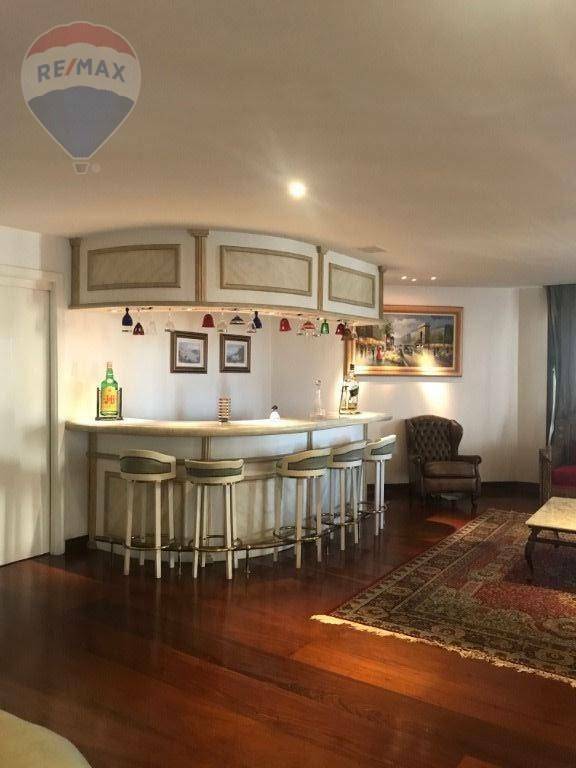 Apartamento à venda com 4 quartos, 380m² - Foto 4