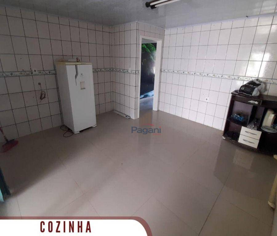 Casa, 3 quartos, 171 m² - Foto 4