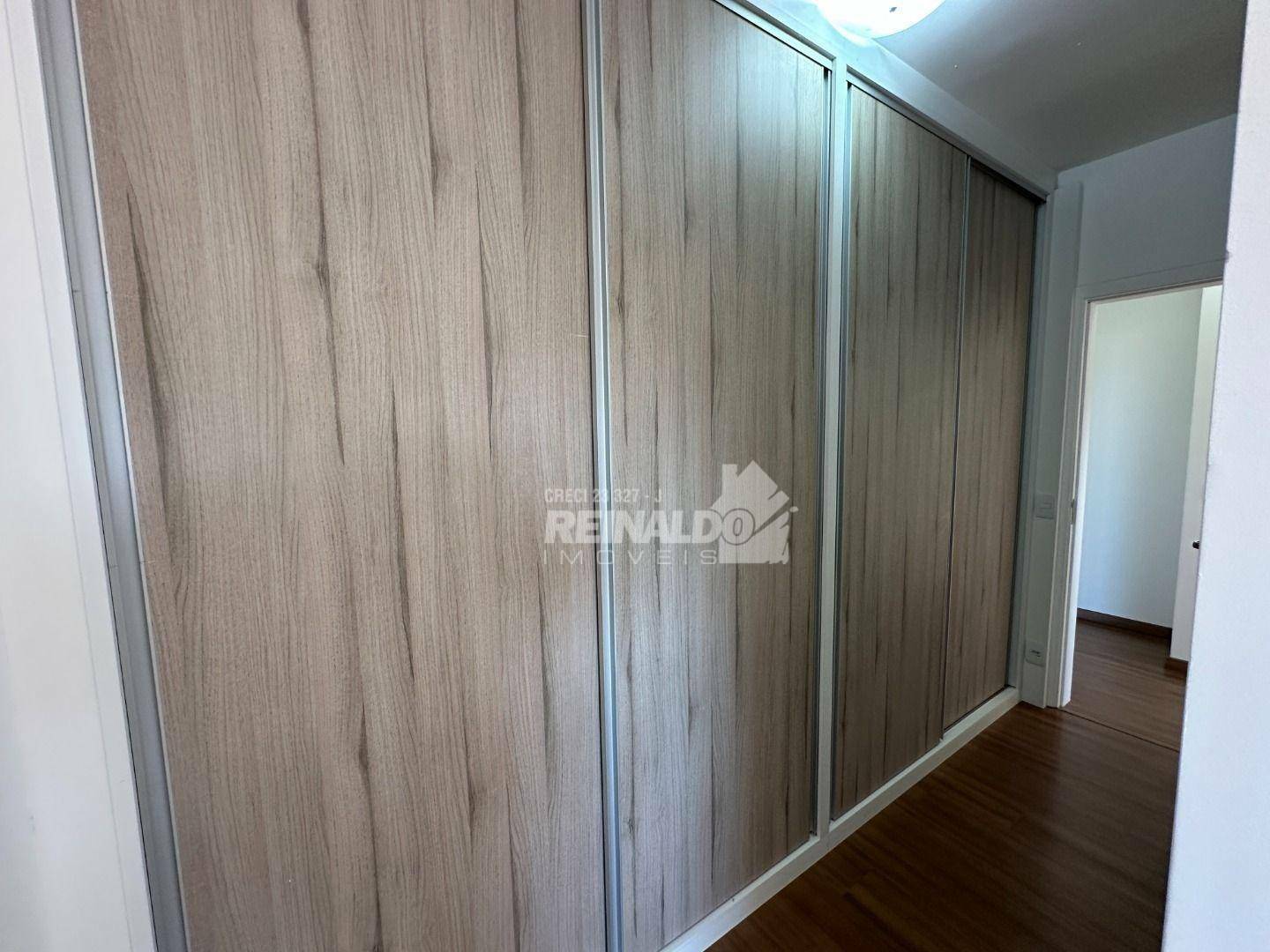 Apartamento para alugar com 3 quartos, 120m² - Foto 16