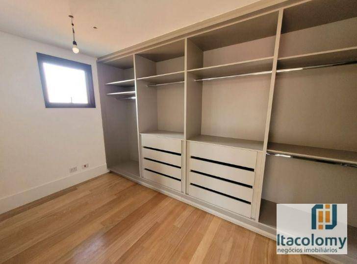 Casa de Condomínio à venda com 4 quartos, 450m² - Foto 20