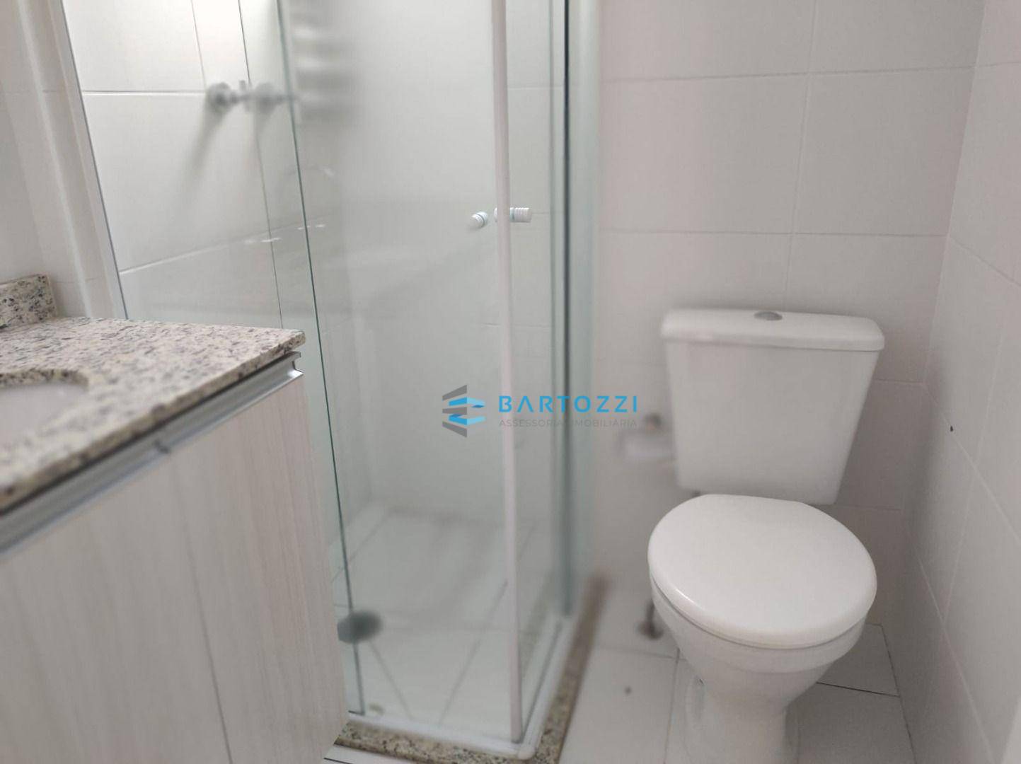 Apartamento à venda com 2 quartos, 63m² - Foto 11