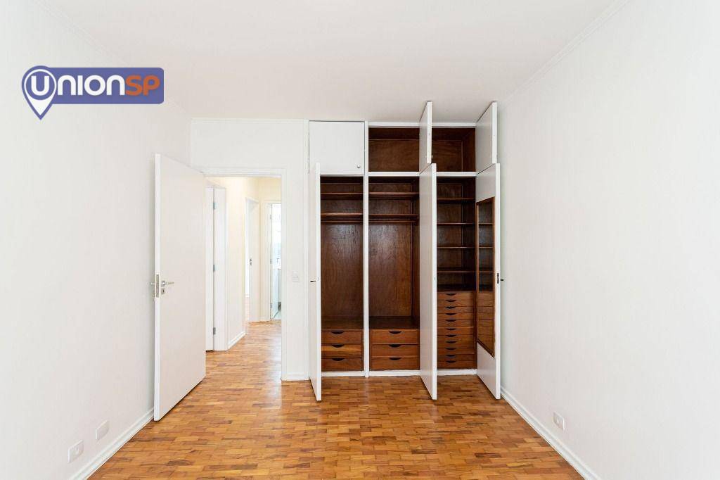 Apartamento à venda com 3 quartos, 137m² - Foto 12