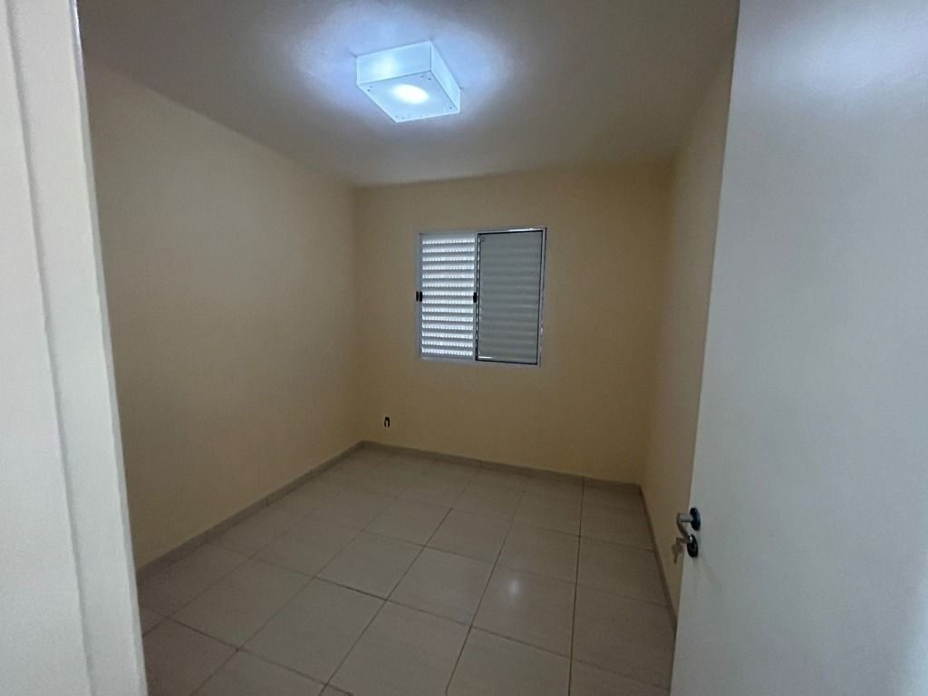 Apartamento à venda com 2 quartos, 49m² - Foto 9